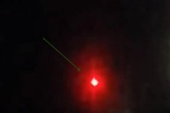 Video: Quả cầu sáng đỏ nghi là UFO ở Pháp