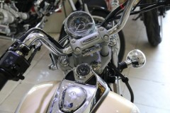 Môtô đường trường 220 phân khối giá mềm mới về Việt Nam