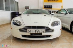 Siêu xe cũ Aston Martin Vantage tại Sài Gòn