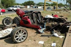 Koenigsegg CCX tan nát do tai nạn tốc độ cao tại Mexico