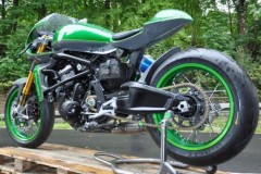 Kawasaki Vulcan S "Underdog" mạnh 150 mã lực với NOS