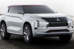 Mitsubishi sẽ trình làng xe xăng lai điện dựa trên Outlander tại Paris