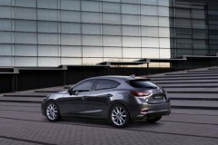 Mazda3 2017 có giá bán khởi điểm từ 397 triệu VNĐ tại Mỹ