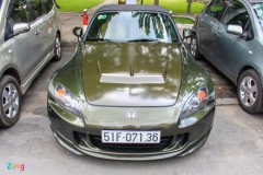 Xe thể thao mui trần Honda S2000 tái xuất tại Sài Gòn