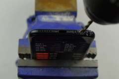 Bi hài chuyện khoan lỗ cắm tai nghe trên iPhone 7