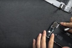 Chưa kịp mở bán, iPhone 7 Plus đã bị "mổ ruột" ngay tại Việt Nam