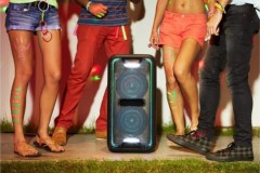 Hệ thống âm thanh Sony GTK-XB7 cực mạnh cho những bữa tiệc sôi động