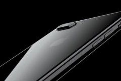 iPhone 7 Jet Black khan h&#224;ng l&#224; bởi tỷ lệ lỗi cao