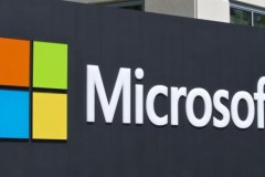 Microsoft x&#225;c nhận sa thải hơn 300 nh&#226;n vi&#234;n