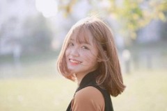 Ngất ngây cùng nụ cười tỏa nắng Á khôi trường báo
