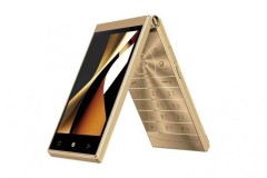 Trên tay Freetel Musashi: Điện thoại nắp gập 2 màn hình