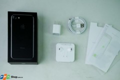 Trên tay iPhone 7 Jet Black bản thương mại tại Việt Nam