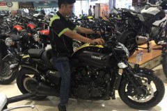 Yamaha V-Max 2016 đầu tiên Việt Nam giá gần 800 triệu