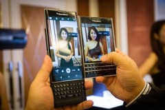 6 smartphone giảm giá mạnh nhất trong tháng 9