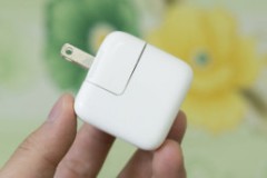 Apple kiện 51 công ty sản xuất phụ kiện giả, 90% phụ kiện mác Apple trên Amazon là hàng fake