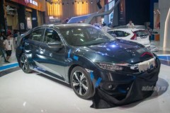"Hàng nóng" Honda Civic 2016 xuất hiện tại triển lãm ôtô Việt Nam