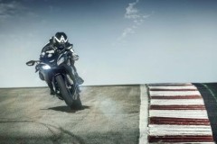 Kawasaki Ninja ZX-10RR 2017 - Siêu mô tô sinh ra để dành cho đường đua