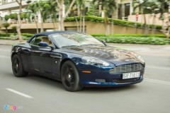 Aston Martin DB9 Volante ra biển trắng tại Sài Gòn
