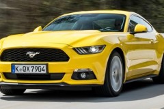 Ford Mustang 2018 được trang bị hộp số 10 cấp