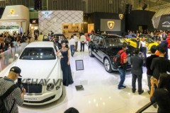 Chiêm ngưỡng "siêu phẩm" từ Lamborghini và Bentley tại VIMS 2016