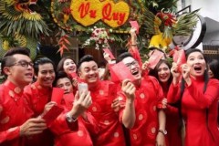 [Chuyện lạ] NPH dành "phong bì 2 triệu" mừng đám cưới game thủ