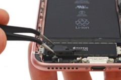 Cụm camera tr&#234;n iPhone 7 c&#243; gi&#225; bao nhi&#234;u?