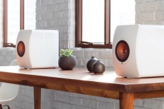 KEF ra mắt loa không dây hi-fi LS50 Wireless, giá gần 60 triệu đồng