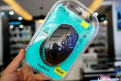 Khui hộp chuột không dây Logitech M720: Vừa tay, cầm rất đầm và có thể kết nối với 3 thiết bị