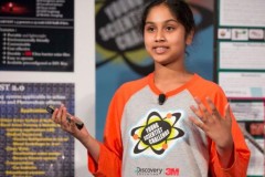 Máy phát điện mini giá 5 USD của cô bé 13 tuổi