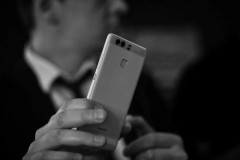 Samsung trước nanh vuốt ngọa hổ tàng long