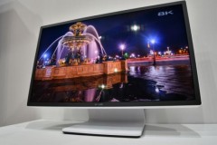 Sharp giới thiệu m&#224;n h&#236;nh 27" độ ph&#226;n giải 8K