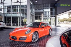 Vẻ đẹp Porsche 911 Carrera màu độc Lava Orange giá hơn 8 tỉ đồng