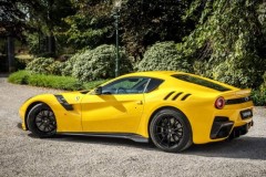 Xe dành cho nguyên thủ GAZ-12 ZIM Limousine được rao bán