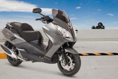 Xe tay ga Pháp lần đầu xuất hiện tại Việt Nam