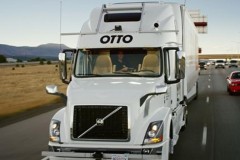 Uber thử nghiệm thành công xe tải tự lái đầu tiên