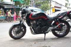 "Huyền thoại" Honda CB400 Super Four bản đặc biệt 2017 giá hơn 300 triệu Đồng