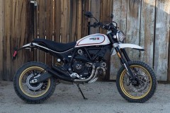 Vén màn Ducati Scrambler Desert Sled mới, giá từ 11.395 USD