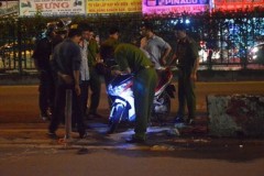 Cô gái chứng kiến bạn trai tử vong sau tai nạn