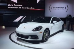 Porsche Panamera bản kéo dài trình làng