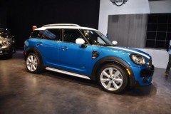[VIDEO] Chiêm ngưỡng tận mắt MINI Cooper Countryman, Cooper S Countryman