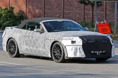 Ford Mustang 2018 sẽ từ bỏ động cơ V6 và dùng hộp số tự động mười cấp