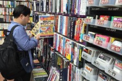 Đến thăm cửa hàng chuyên bán game cũ ở Nhật Bản