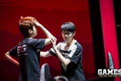 [LMHT] Deft và pawN “khát” danh hiệu vô địch CKTG lắm rồi!