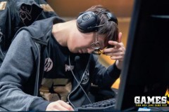 [LMHT] Mata rời RNG vì nghĩ mình cản bước tiến của đồng đội