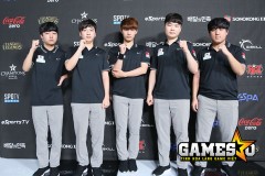 [LMHT] Smeb, Deft, Mata – Đội hình ai ai cũng trông chờ của KT