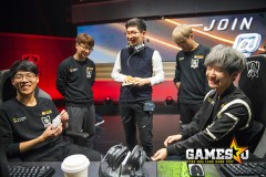 [LMHT] Tương lai của ROX Tigers vẫn rất mơ hồ