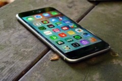 iPhone 7 chính hãng bán dưới giá đề xuất 2 triệu đồng