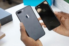 Apple: Đừng để iPhone 7 s&#225;t đầu khi gọi điện thoại