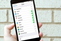 Apple tự đồng bộ th&#244;ng tin l&#234;n iCloud: T&#244;i phản đối!