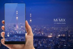 Cuộc đua smartphone viền mỏng lại tiếp tục n&#243;ng l&#234;n